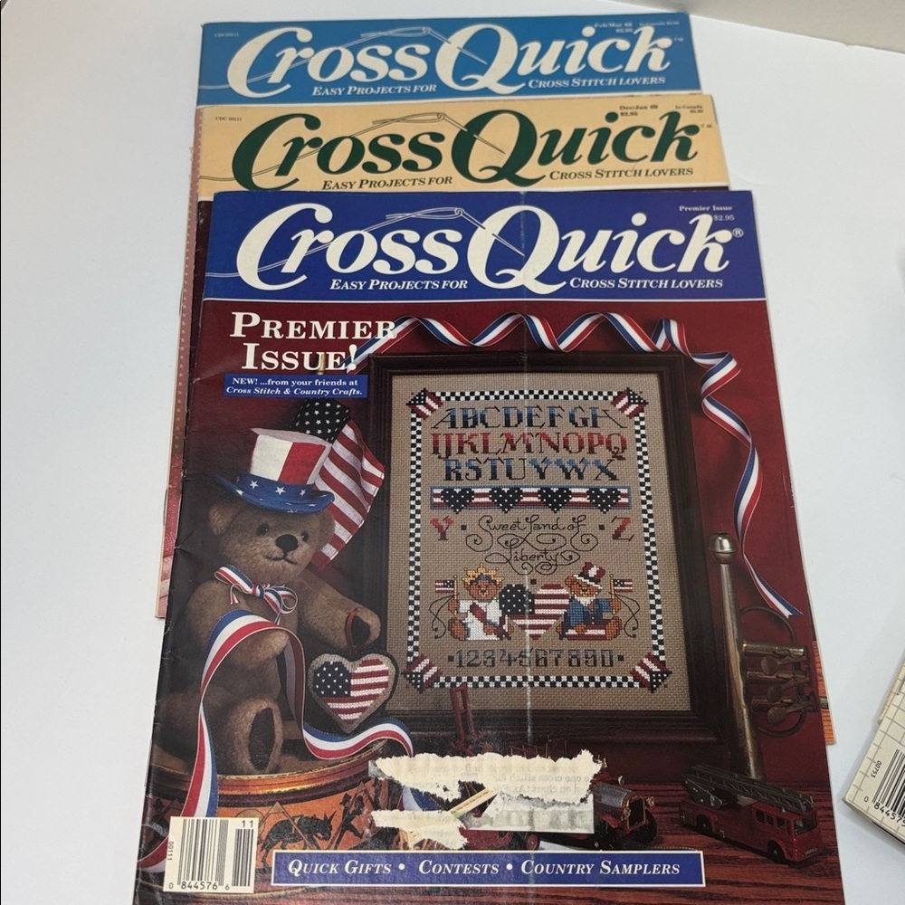 CROSS STITCH BOOKLETS AND MAGAZINES - Picture 10 of 10